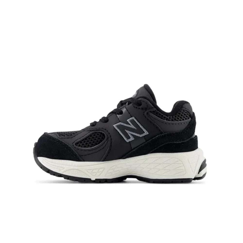 New Balance 2002 Infants Toddler Size 4 Black Casual Shoes NEW